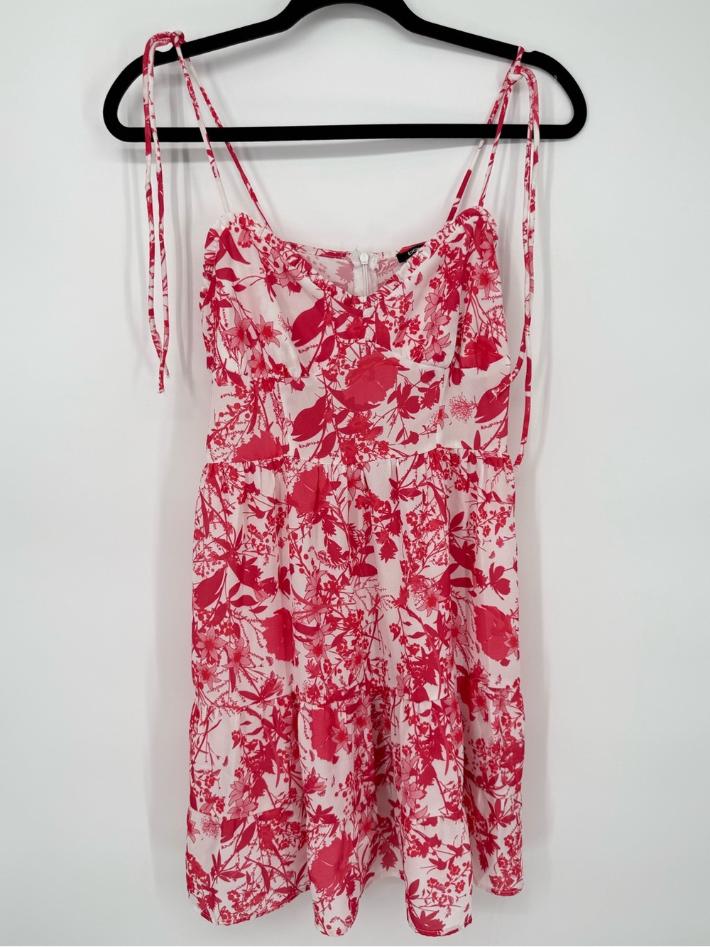 Boohoo Pink & White Porcelain Print Ruffle Floral Mini Sundress Size 6